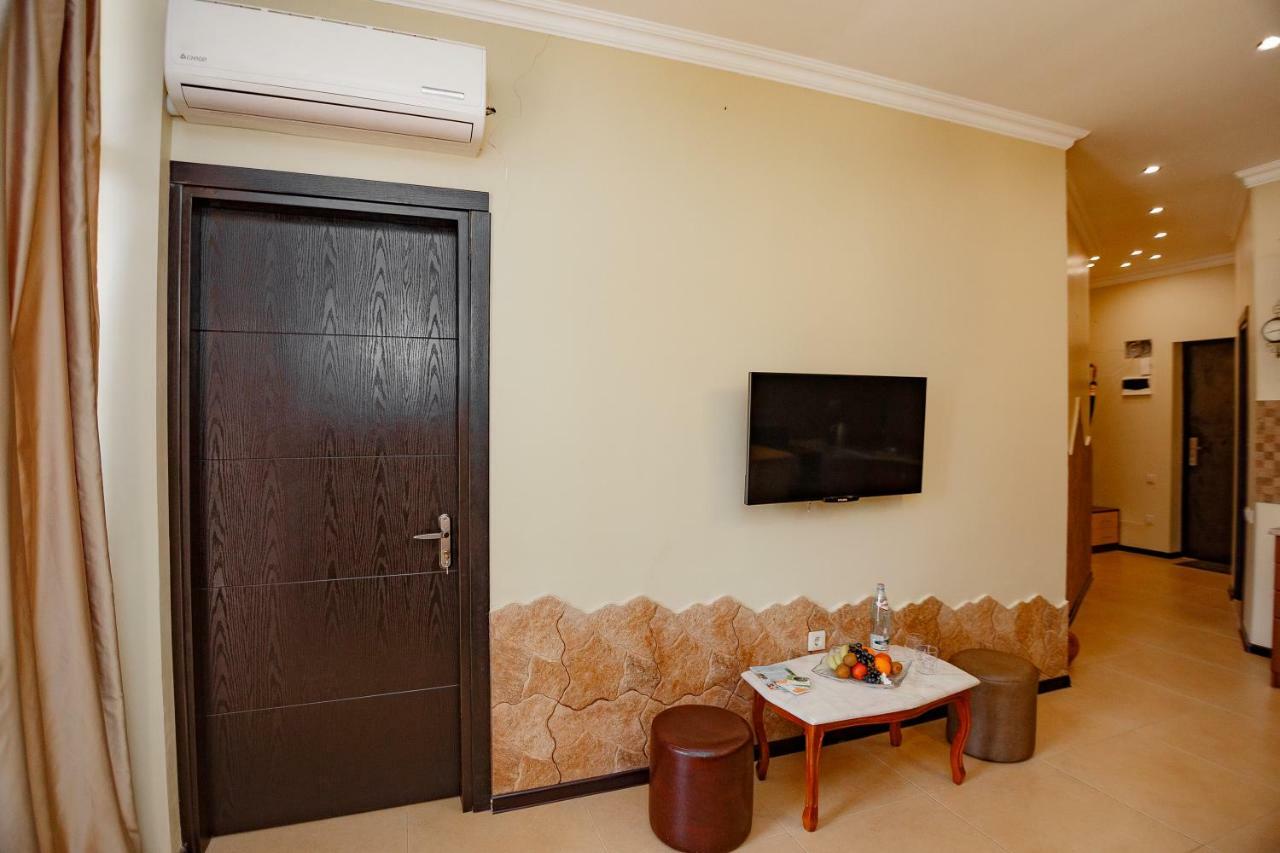 Apartment On Javakhishvili Batumi Zewnętrze zdjęcie